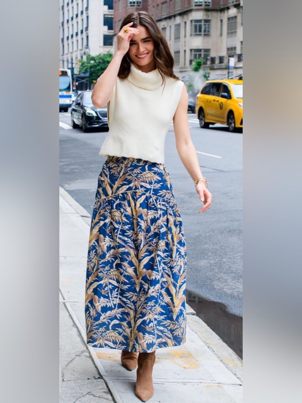 Elizabeth James the Label Phoebe Skirt in Foliage Sz. XS
